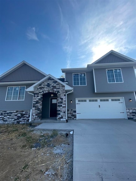 648 Aiden St, Iowa City, IA 52245