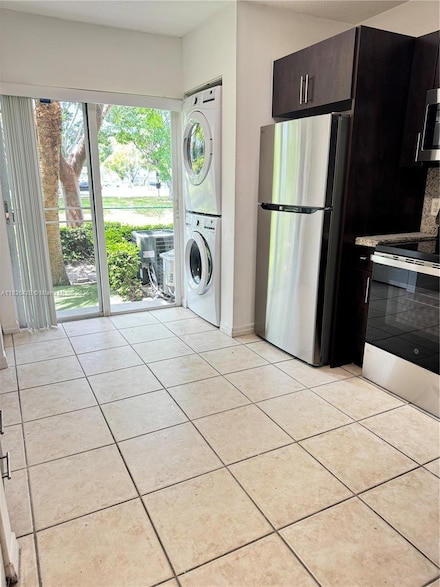 7900 NW 6th St Unit 102, Pembroke Pines, FL 33024