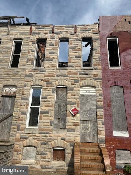 329 S Pulaski St, Baltimore, MD 21223