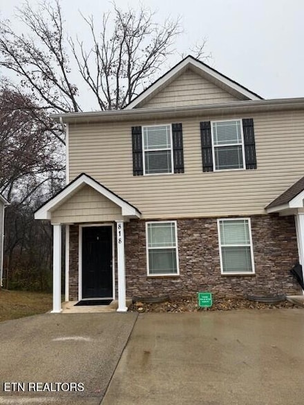 818 Bob Kirby Rd, Knoxville, TN 37923