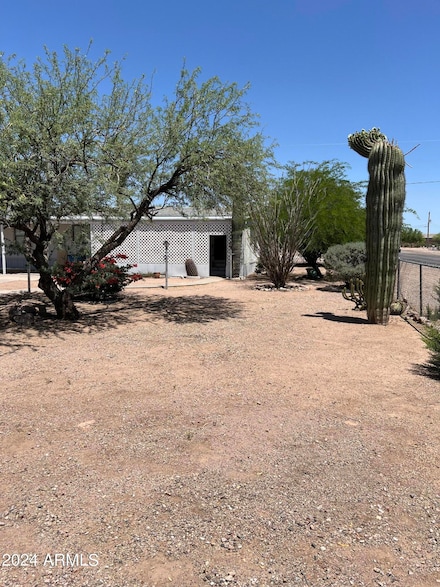 1594 E 21st Ave, Apache Junction, AZ 85119