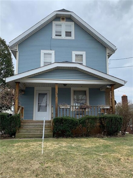 492 E Wilbeth Rd, Akron, OH 44301