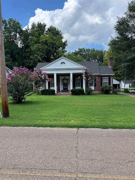 316 Sanford Ave, Covington, TN 38019