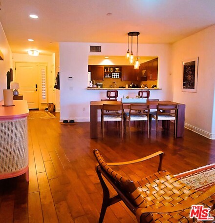 8238 W Manchester Ave Unit 211, Playa Del Rey, CA 90293