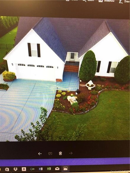 289 Pitts Rd, Catawba, SC 29704