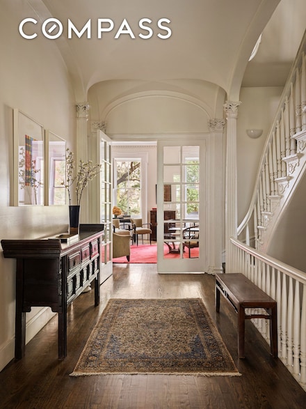 348 W 20th St, New York, NY 10011