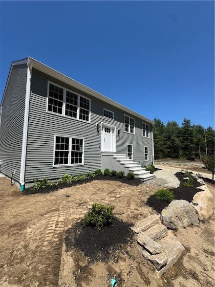 25 Walling Rd, Burrillville, RI 02830