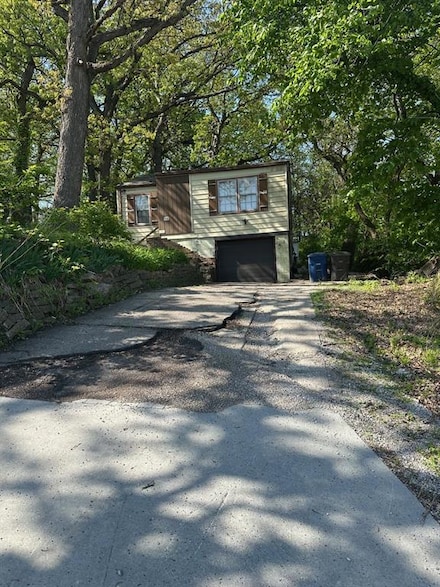 718 Monona Ave, Des Moines, IA 50315