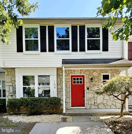 154 Baker Ave, Atco, NJ 08004