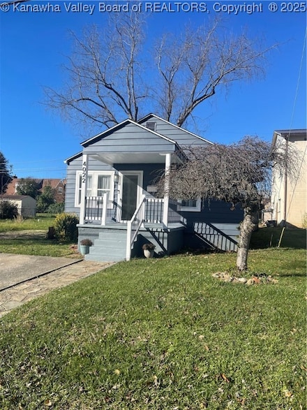 4022 Hughes St, Huntington, WV 25704