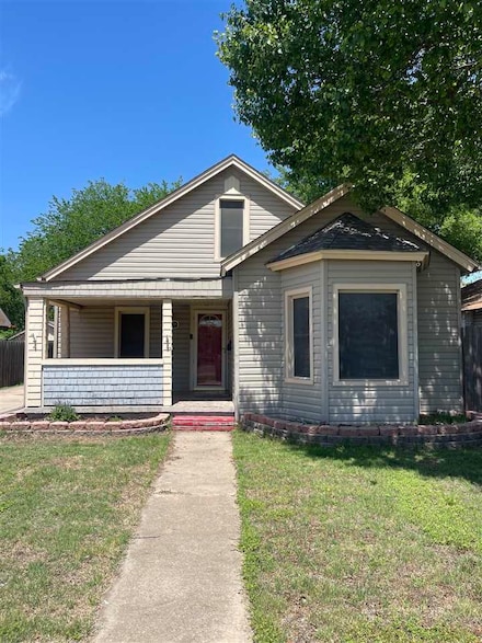 909 NW Columbia Ave, Lawton, OK 73507