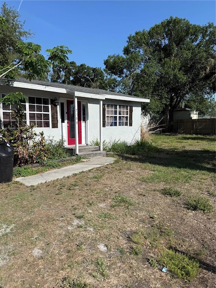 7109 28th St E, Sarasota, FL 34243