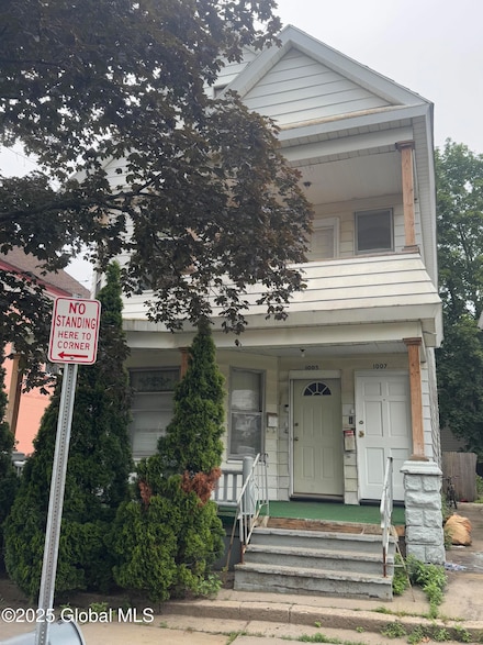 1007 Forest Rd, Schenectady, NY 12303