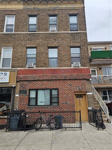 1711 Bath Ave, Brooklyn, NY 11214
