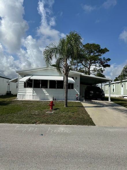 49 Las Casitas Ct, Fort Pierce, FL 34951
