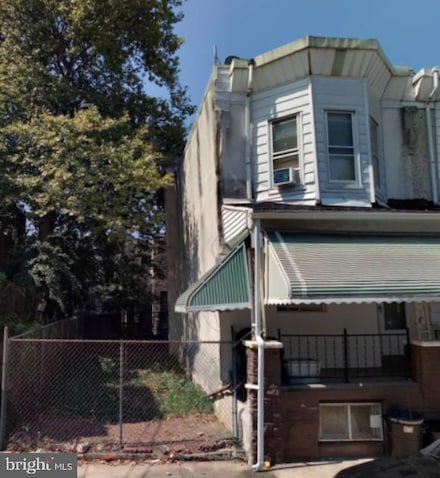 210 N Avondale St, Philadelphia, PA 19139