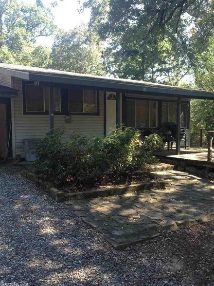 10 Bennet Cove Rd, Kirby, AR 71950
