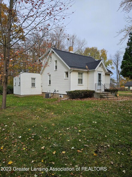 700 Dunlap St, Lansing, MI 48910