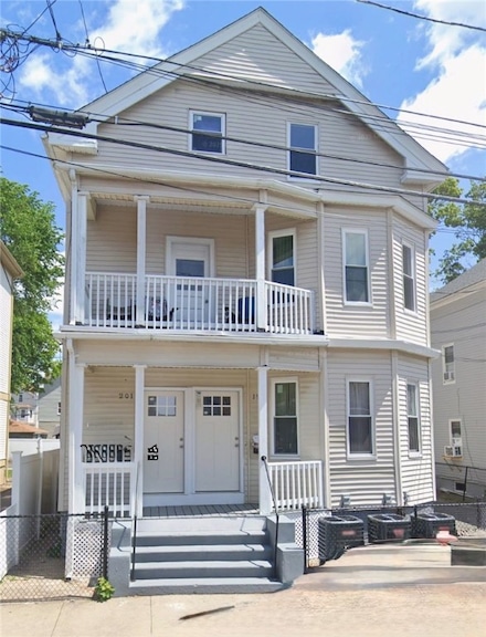 199 Waldo St Unit 3, Providence, RI 02909