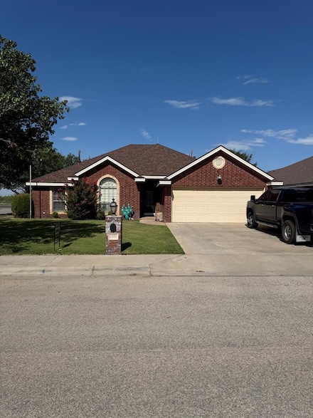 1201 La Paz Dr, Andrews, TX 79714