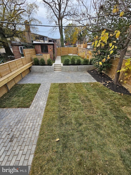 5726 6th St NW, Washington, DC 20011