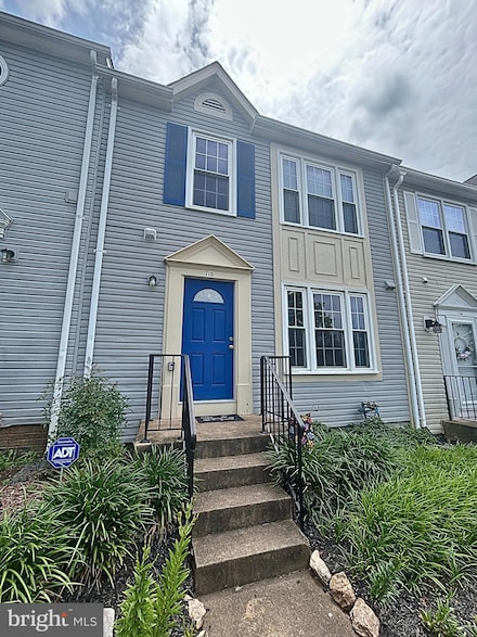 715 Acorn Ct, Warrenton, VA 20186