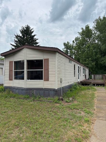 2259 Bart St, Croswell, MI 48422