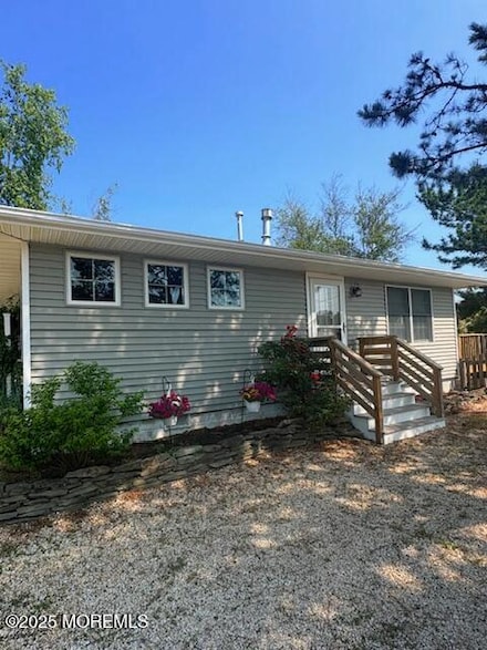 14 Jonathan Dr, Manahawkin, NJ 08050