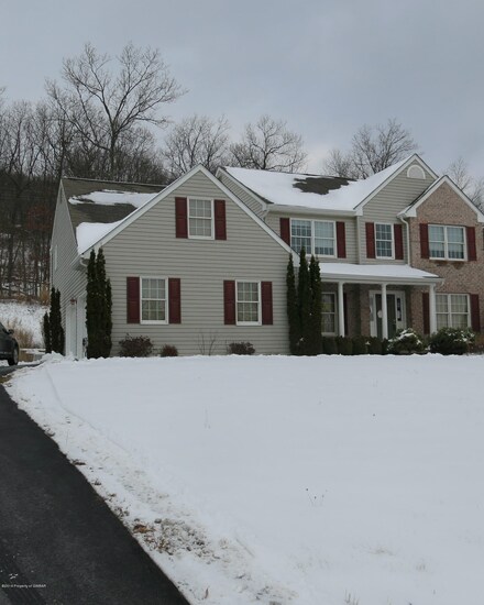 37 Stone Ridge Rd, Drums, PA 18222