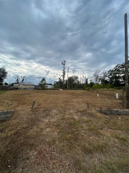 14878 Forest Castle Rd, Conroe, TX 77306