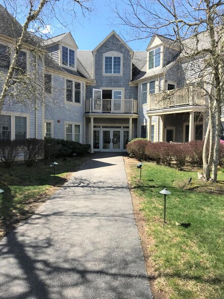 1206 Heatherwood, Yarmouth Port, MA 02675