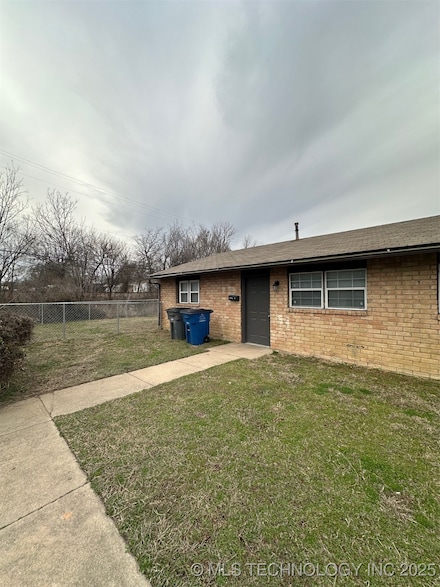 1038 N Irvington Ave, Tulsa, OK 74115