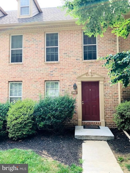 903 Skyview Dr, York, PA 17406