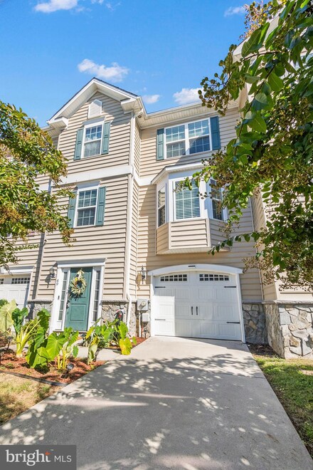 49 Representative Ln, Dover, DE 19904