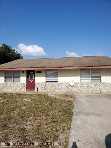 1124 Denise Ave, Sebring, FL 33870