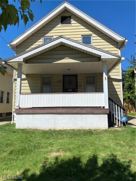 3676 E 118th St, Cleveland, OH 44105