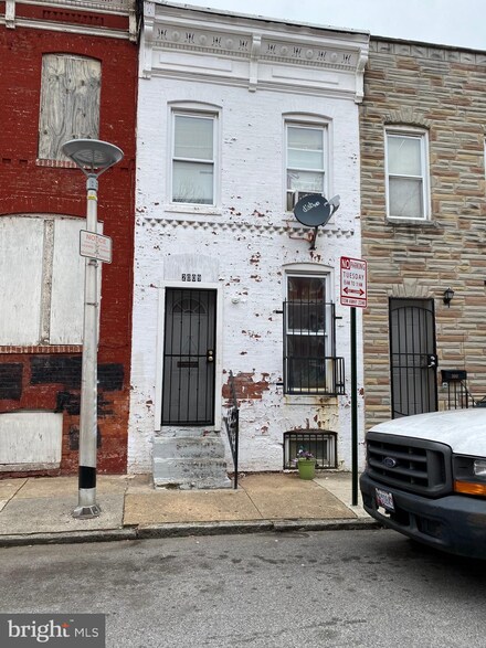 2009 Etting St, Baltimore, MD 21217