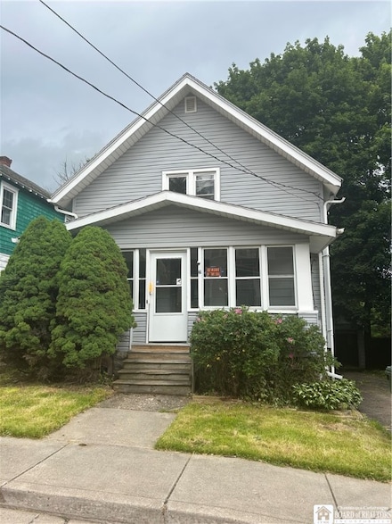 11 Myers Ave, Jamestown, NY 14701