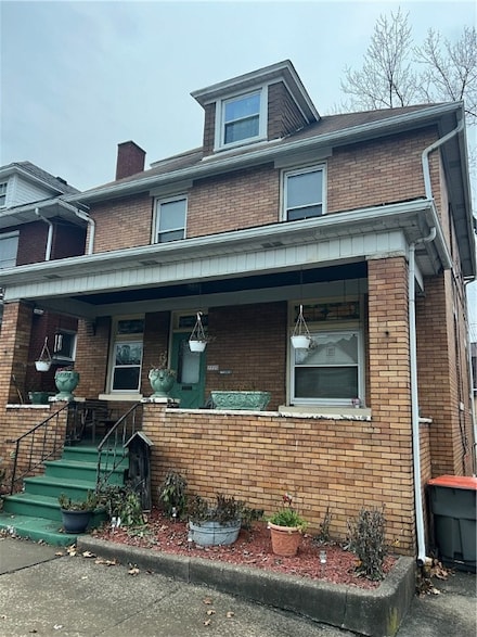 2225 7th Ave, Beaver Falls, PA 15010