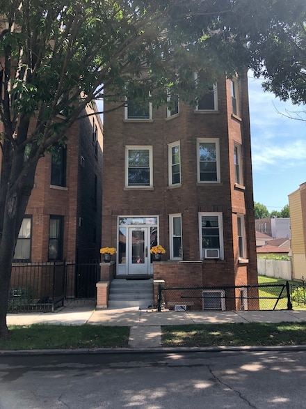 3429 S Union Ave Unit 2R, Chicago, IL 60616