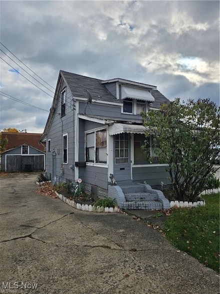 1137 S Arlington St, Akron, OH 44306