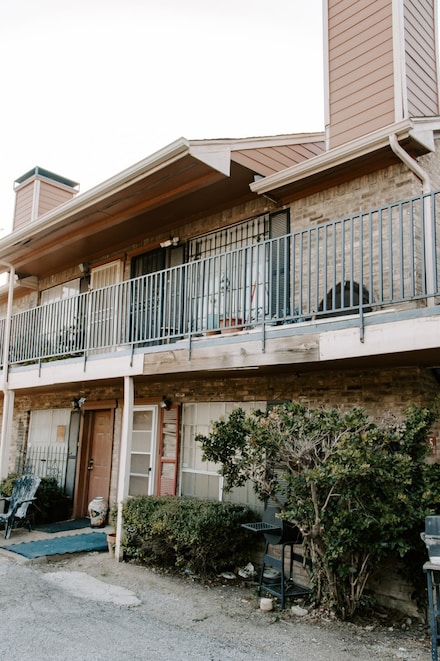 3240 Lombardy Ln Unit 215, Dallas, TX 75220