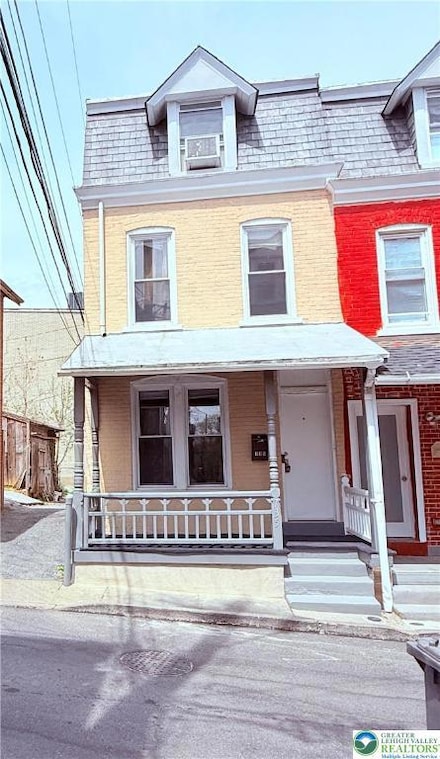 735 W Hickory St, Allentown, PA 18101