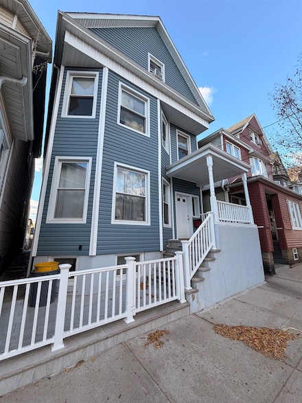 520 N 3rd St Unit 2, East Newark, NJ 07029