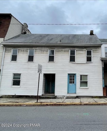 134 N 1st St Unit 136, Lehighton, PA 18235