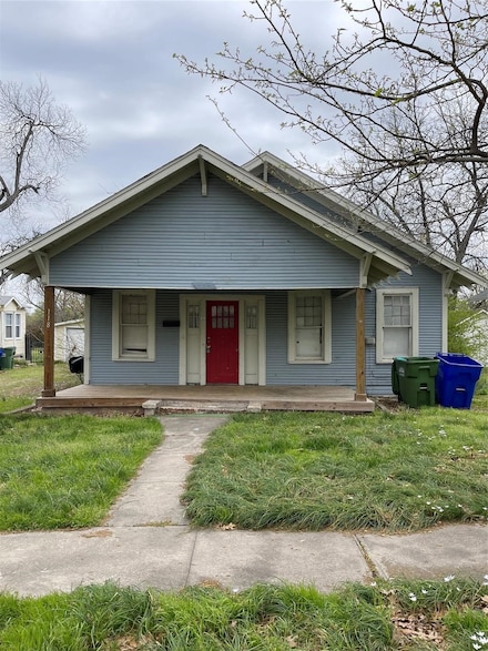118 Center St, Whitesboro, TX 76273