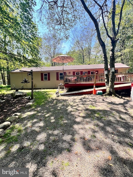 15 Mohican Path, Gouldsboro, PA 18424