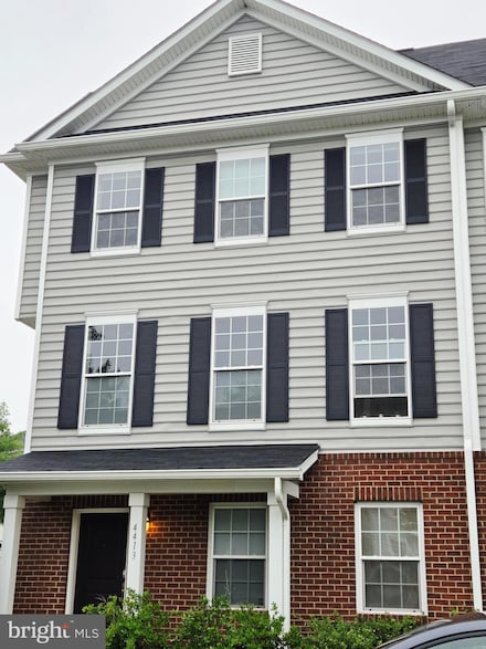 4413 Maple Wood Dr, Baltimore, MD 21229