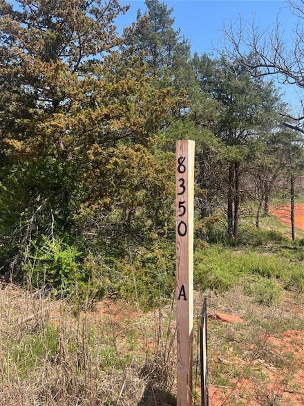 8350 Wilshire Park Dr E, Oklahoma City, OK 73020