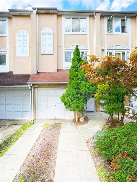 719 Correll Ave, Staten Island, NY 10309